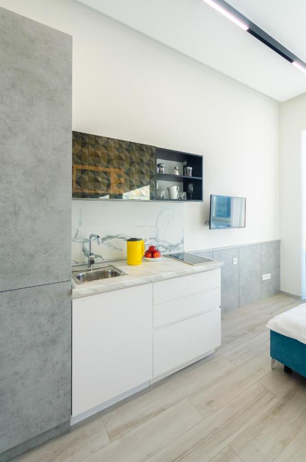 New Apartment Near Railway Station 1A Kiev Bagian luar foto
